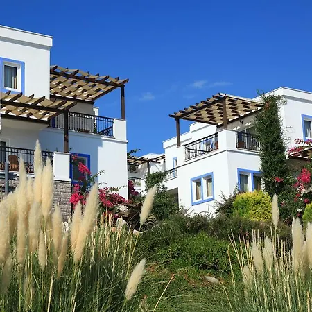 Aktur Apart Otel 3*