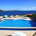 Aparthotel Aktur