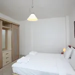 Aparthotel Aktur 3*