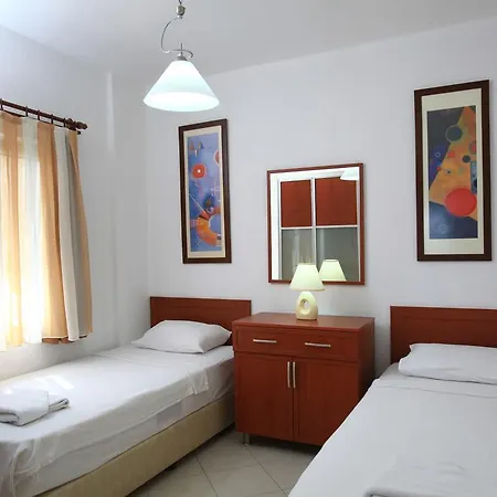 公寓式酒店 阿卡特尔公寓式酒店 3*