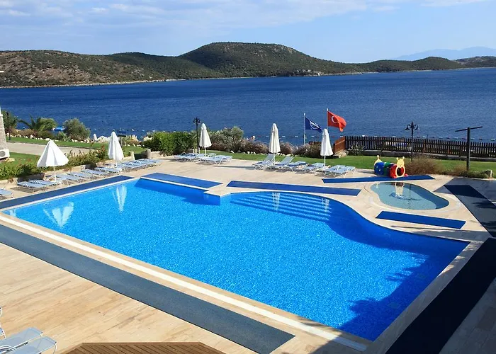 Aktur Apartahotel 3*
